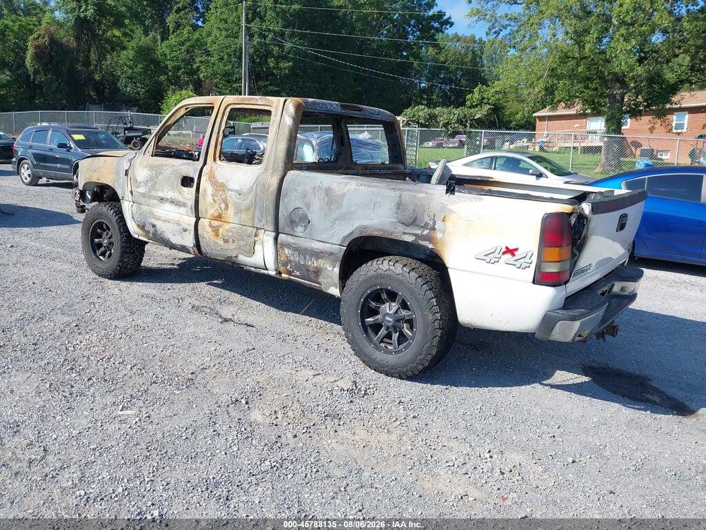 2GTEK19T341137916 2004 GMC SIERRA 1500 photo no. 3