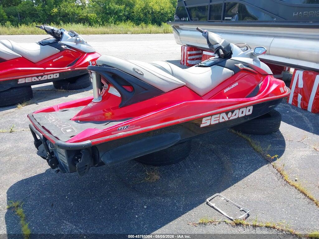 00000ZZN35647D404 2004 SEADOO GTR X photo no. 4