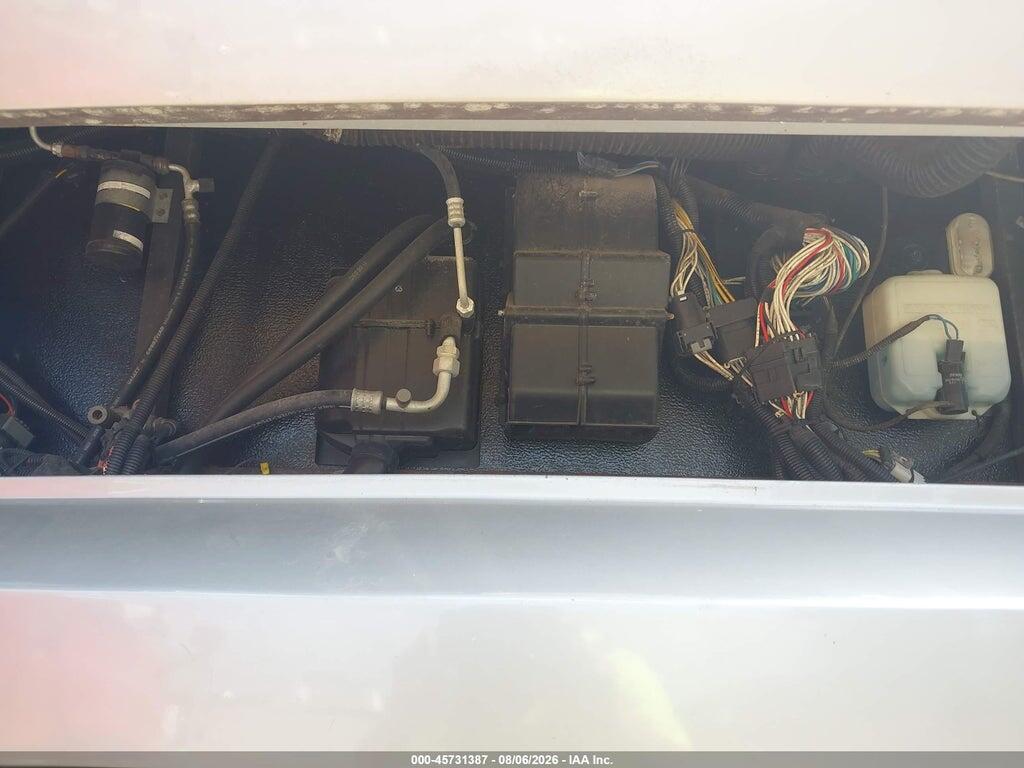 4UZAAHDC74CN16716 2004 FREIGHTLINER CHASSIS photo no. 10
