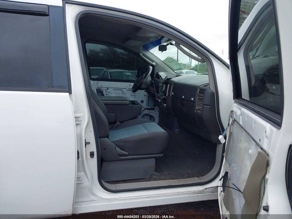 1N6AA07A04N550370 2004 NISSAN TITAN photo no. 5