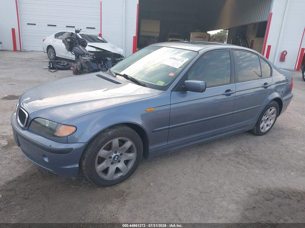 WBAEV33495KW19938 2005 BMW 325I photo no. 2