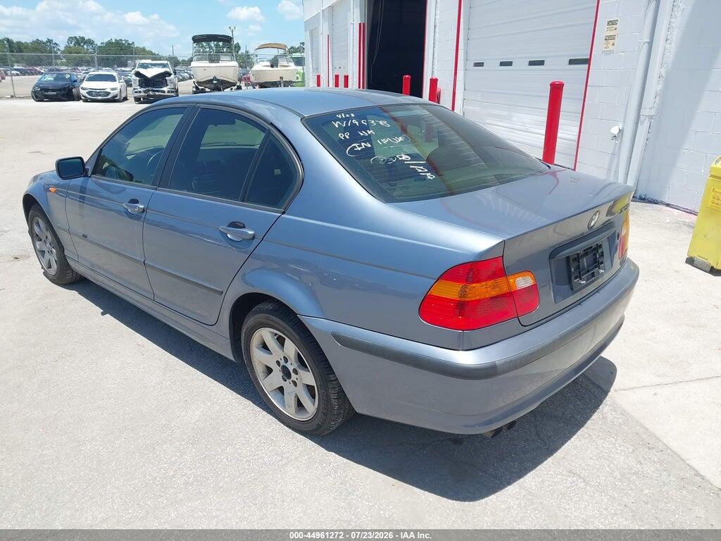 WBAEV33495KW19938 2005 BMW 325I photo no. 6