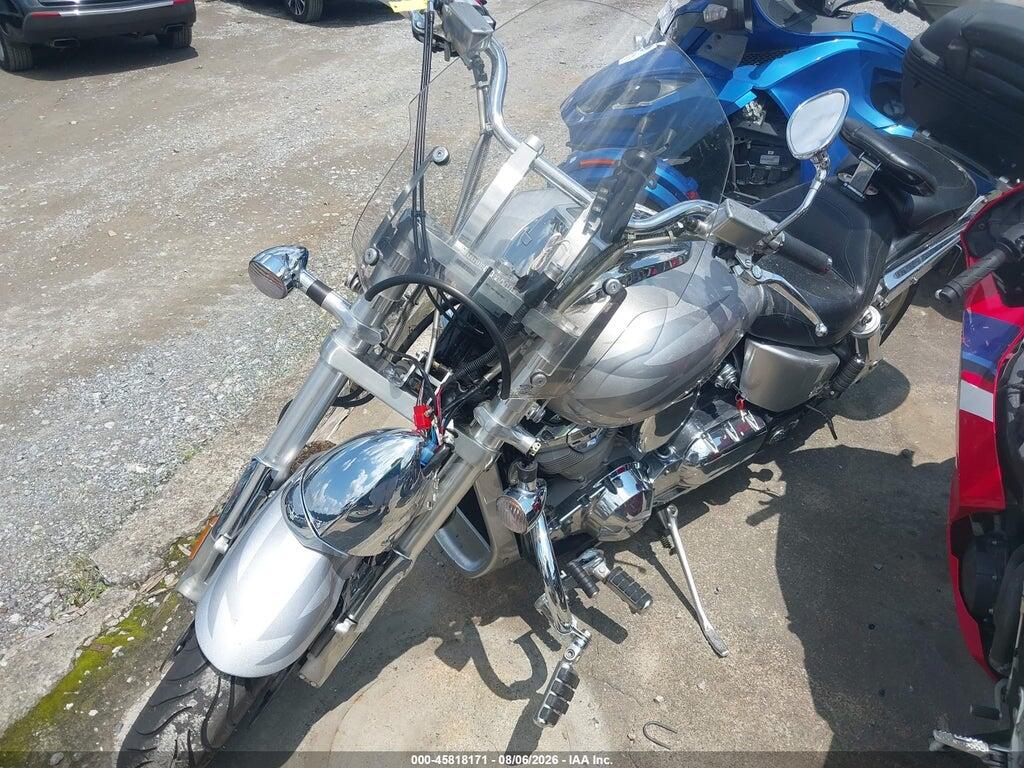 1HFSC46B95A301938 2005 HONDA VTX1800 photo no. 2