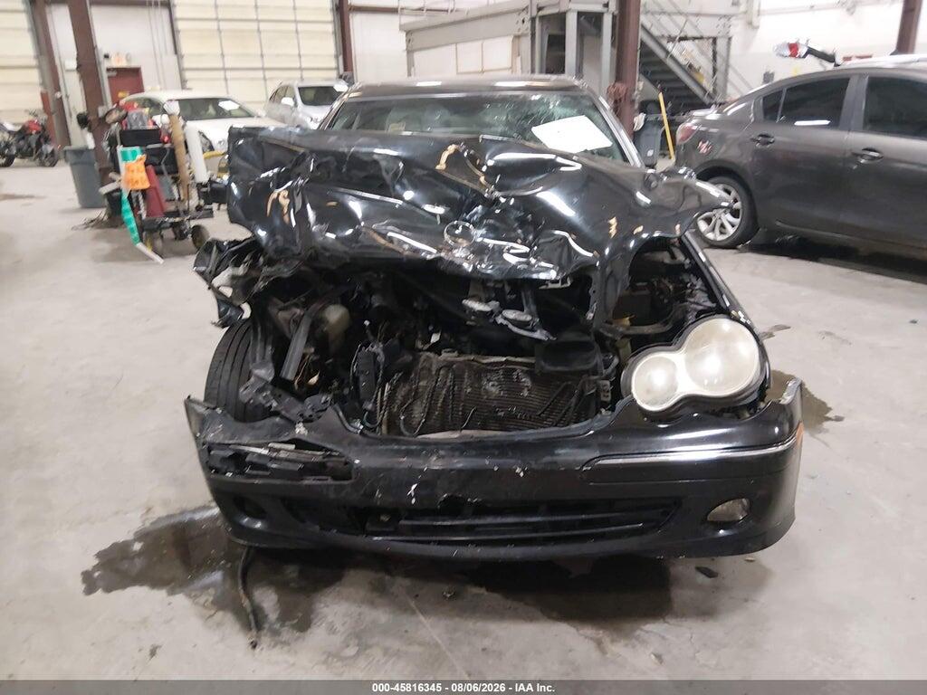 WDBRF61J65F558857 2005 MERCEDES-BENZ C 240 photo no. 12