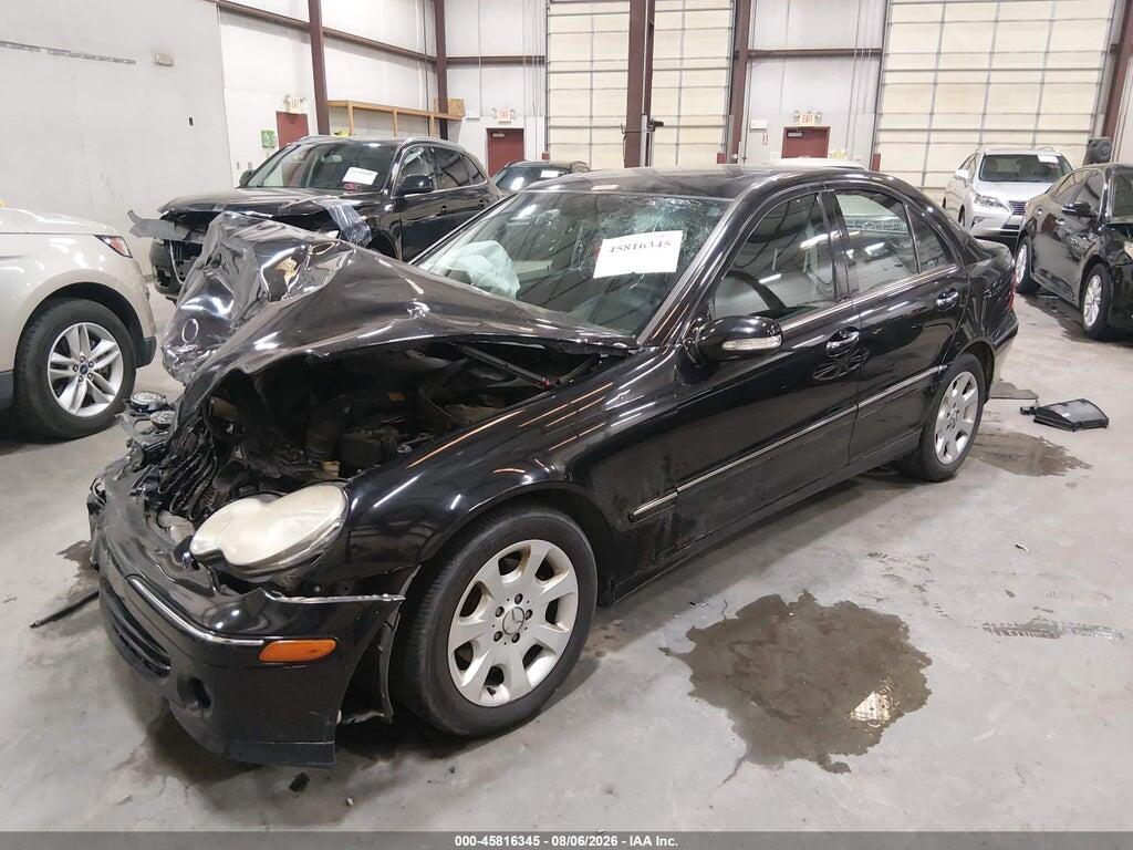 WDBRF61J65F558857 2005 MERCEDES-BENZ C 240 photo no. 2