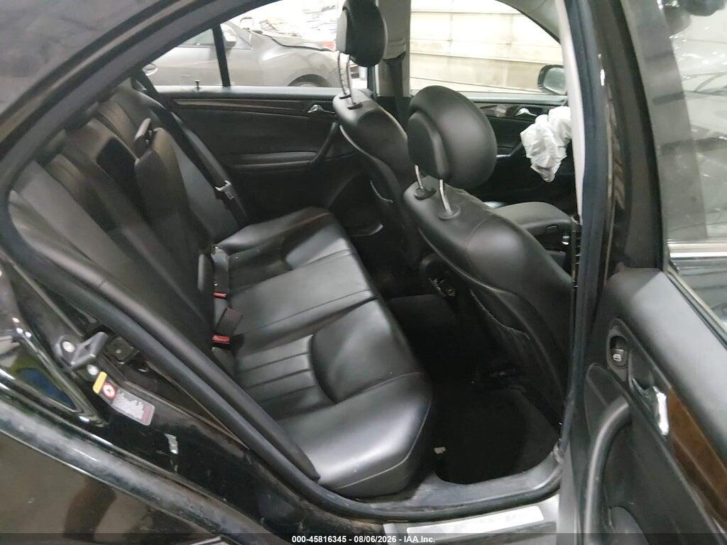 WDBRF61J65F558857 2005 MERCEDES-BENZ C 240 photo no. 8