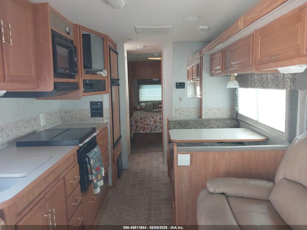 1FDXE45S95HA83319 2005 FORD E-450 CUTAWAY photo no. 6