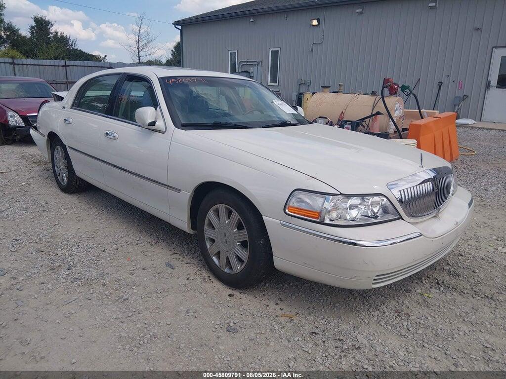 1LNHM82W15Y642223 2005 LINCOLN TOWN CAR photo no. 1