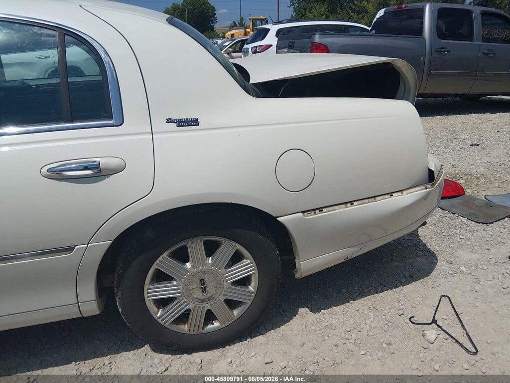 1LNHM82W15Y642223 2005 LINCOLN TOWN CAR photo no. 6