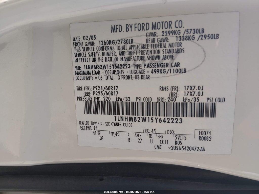 1LNHM82W15Y642223 2005 LINCOLN TOWN CAR photo no. 9