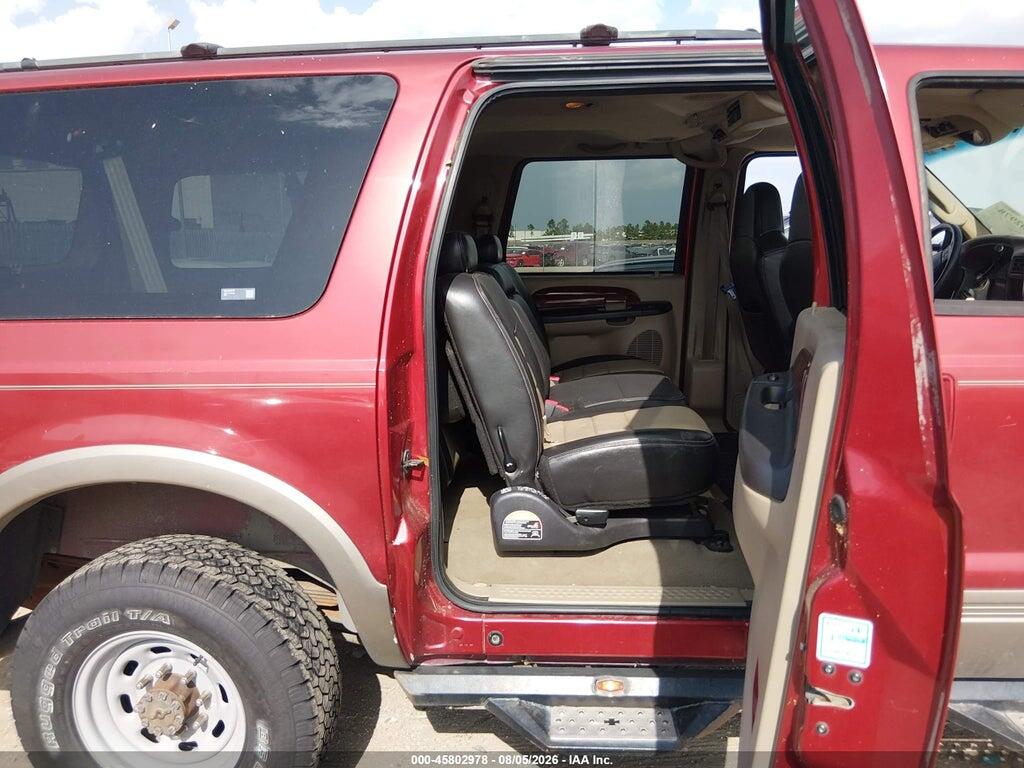 1FMNU45S85ED46377 2005 FORD EXCURSION photo no. 8