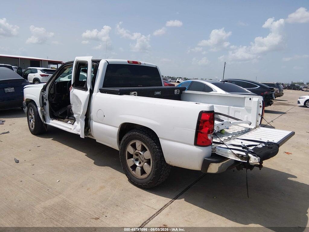 1GCEC19V45Z245145 2005 CHEVROLET SILVERADO 1500 photo no. 3