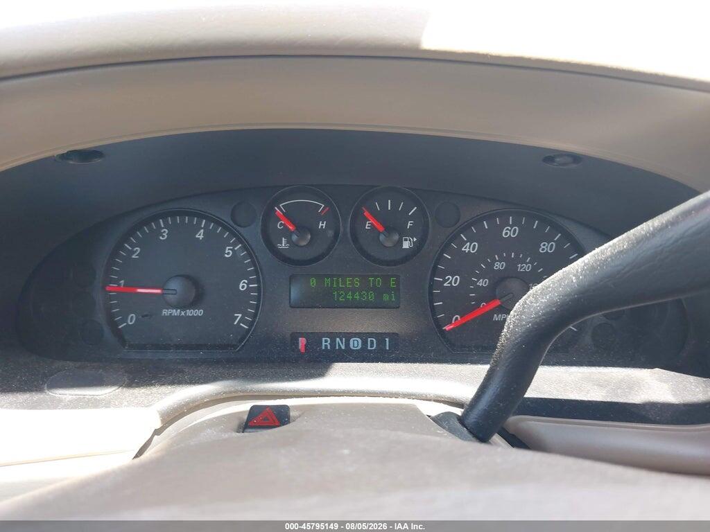 1FAFP53UX5A301142 2005 FORD TAURUS photo no. 7