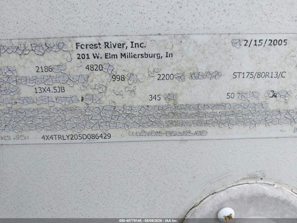 4X4TRLY205D086429 2005 FOREST RIVER 233 photo no. 9