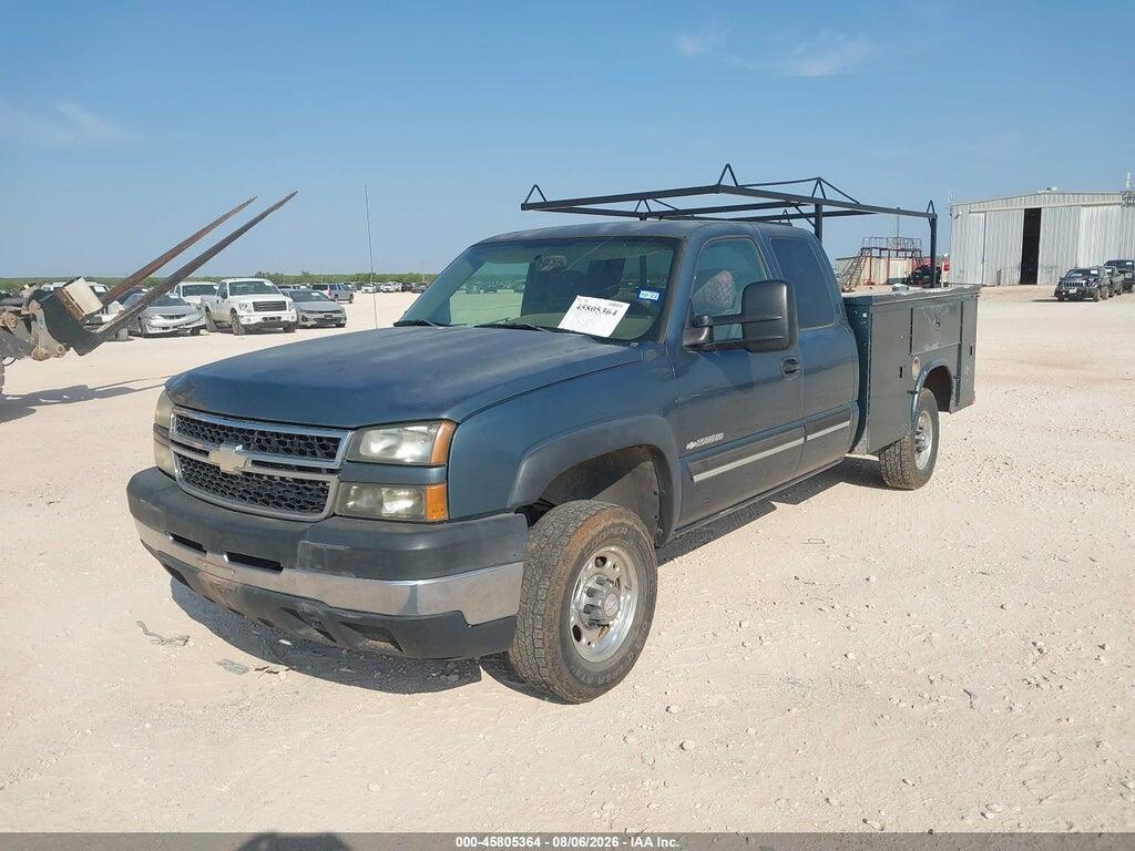 1GCHC29U66E278375 2006 CHEVROLET SILVERADO 2500HD photo no. 2