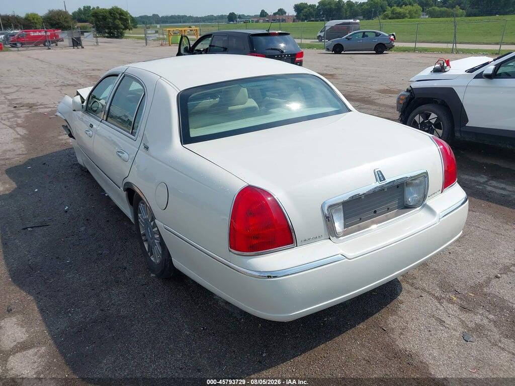 1LNHM82V76Y631364 2006 LINCOLN TOWN CAR photo no. 3