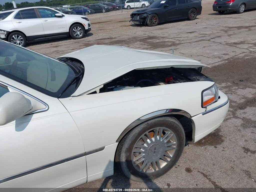 1LNHM82V76Y631364 2006 LINCOLN TOWN CAR photo no. 6