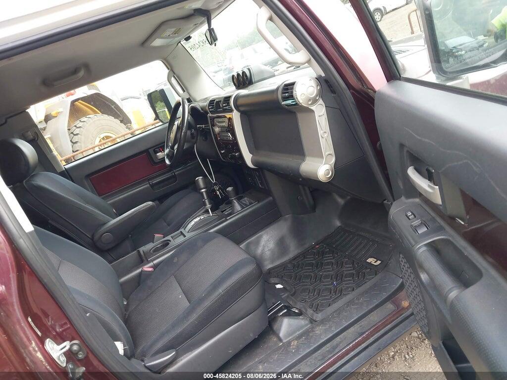JTEBU11F670039302 2007 TOYOTA FJ CRUISER photo no. 3