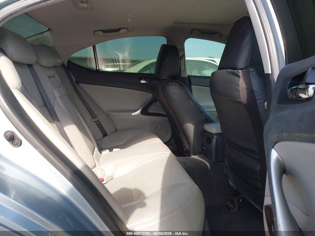 JTHBK262075046754 2007 LEXUS IS 250 photo no. 8