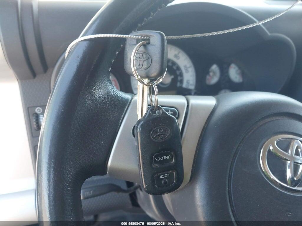 JTEBU11F870065321 2007 TOYOTA FJ CRUISER photo no. 11