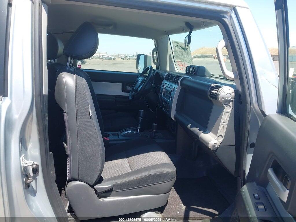 JTEBU11F870065321 2007 TOYOTA FJ CRUISER photo no. 5