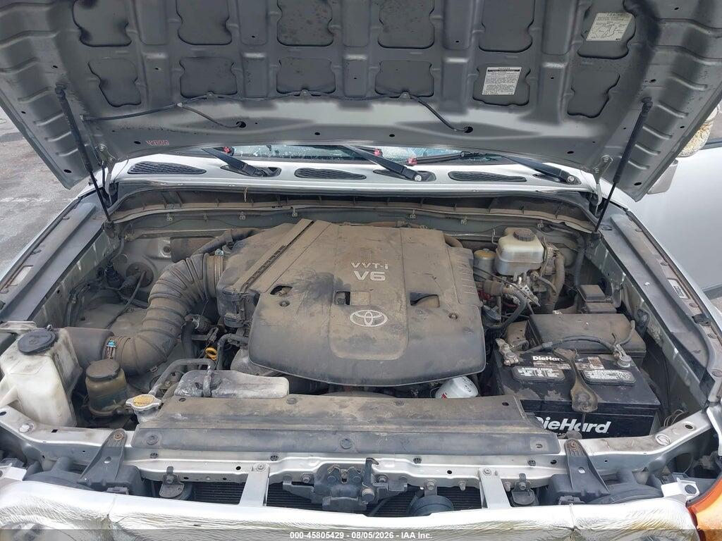 JTEBU11F170035111 2007 TOYOTA FJ CRUISER photo no. 10
