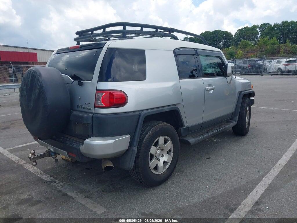 JTEBU11F170035111 2007 TOYOTA FJ CRUISER photo no. 4
