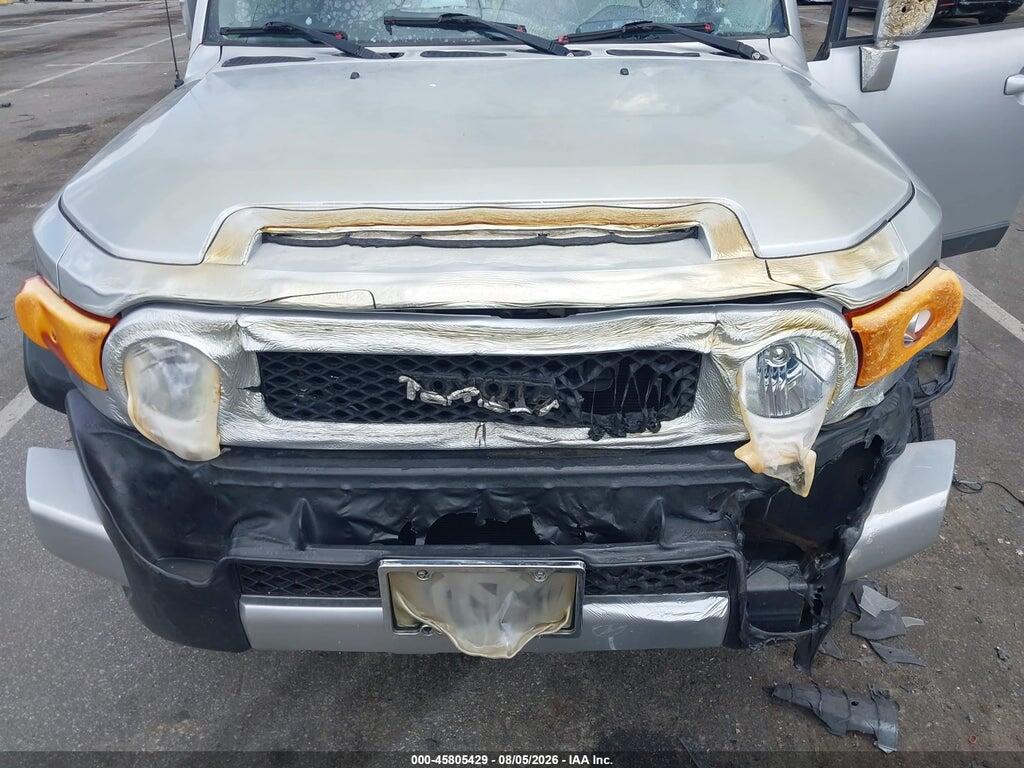 JTEBU11F170035111 2007 TOYOTA FJ CRUISER photo no. 6