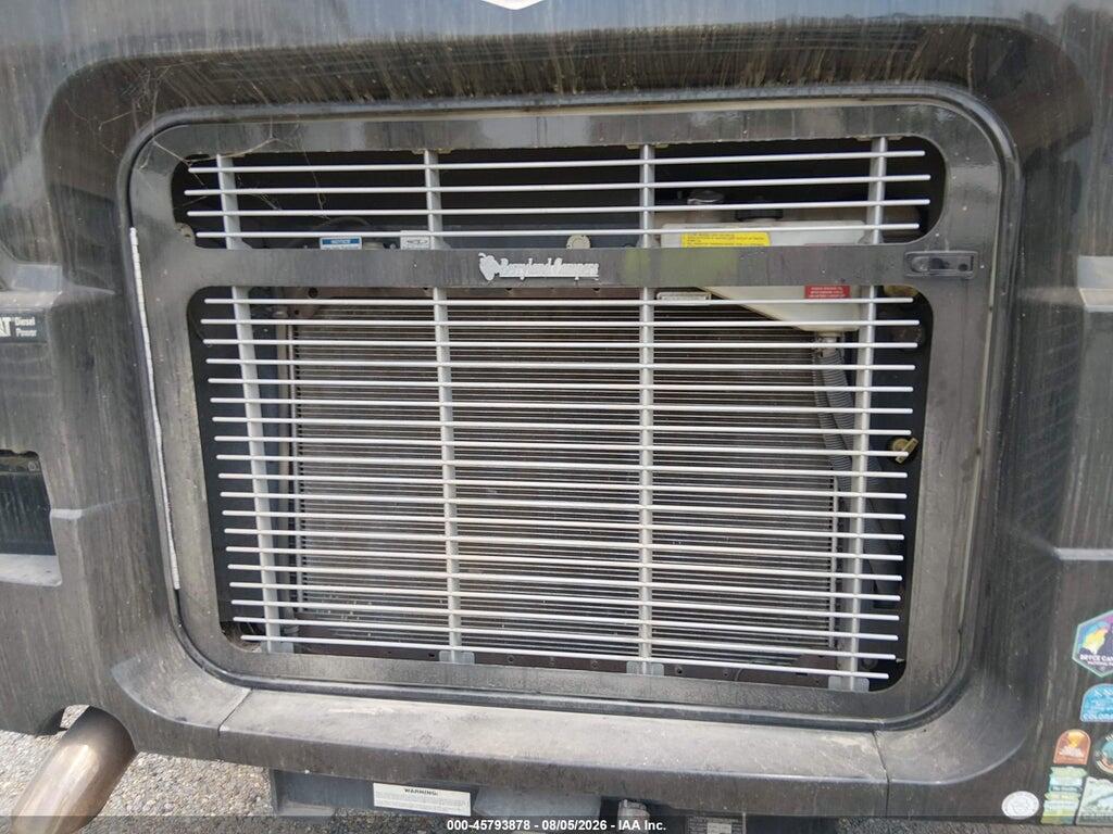 4UZACJDC47CZ20451 2007 FREIGHTLINER CHASSIS photo no. 10