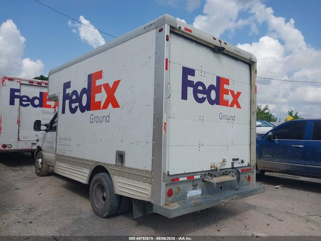 1FDXE45S97DB15857 2007 FORD E-450 CUTAWAY photo no. 3