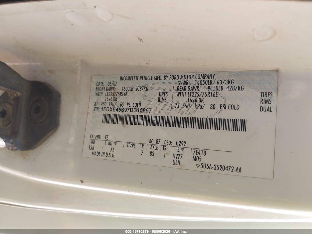 1FDXE45S97DB15857 2007 FORD E-450 CUTAWAY photo no. 8