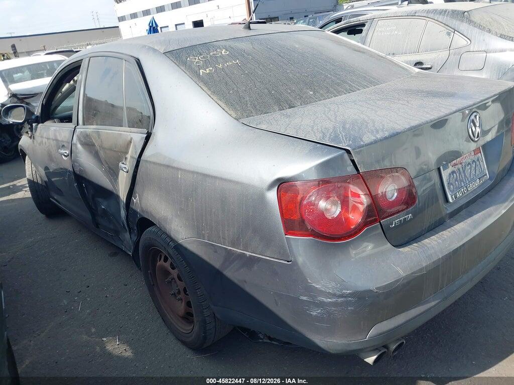 3VWJZ71K28M013647 2008 VOLKSWAGEN JETTA photo no. 3