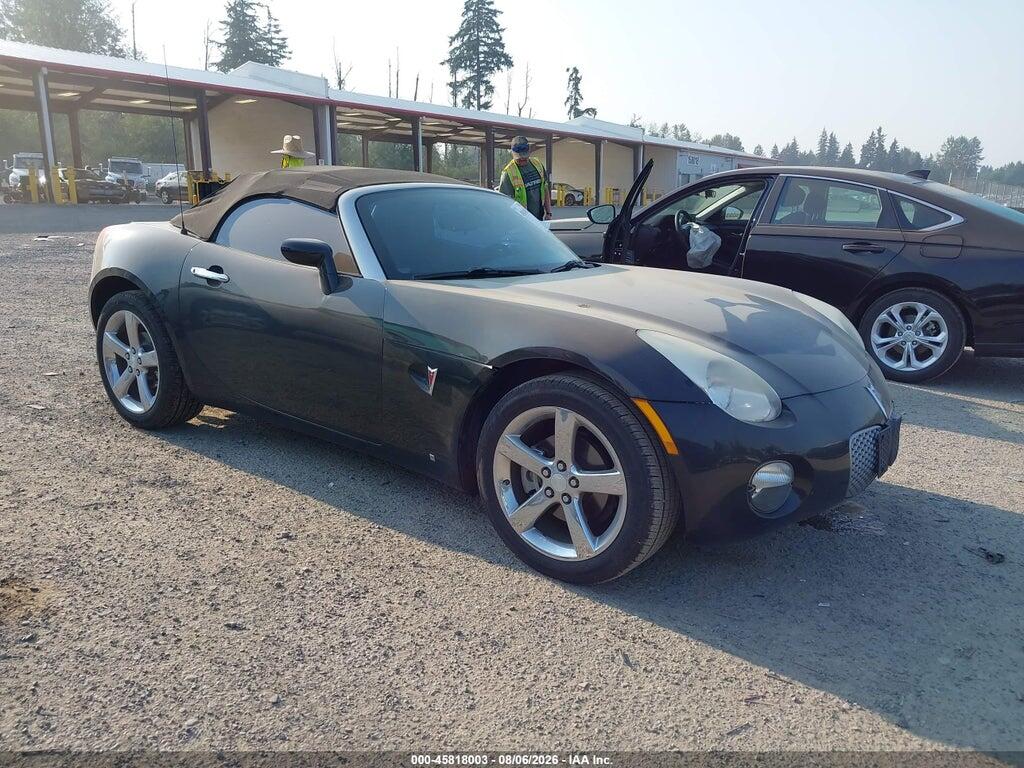 1G2MC35B18Y117558 2008 PONTIAC SOLSTICE photo no. 1