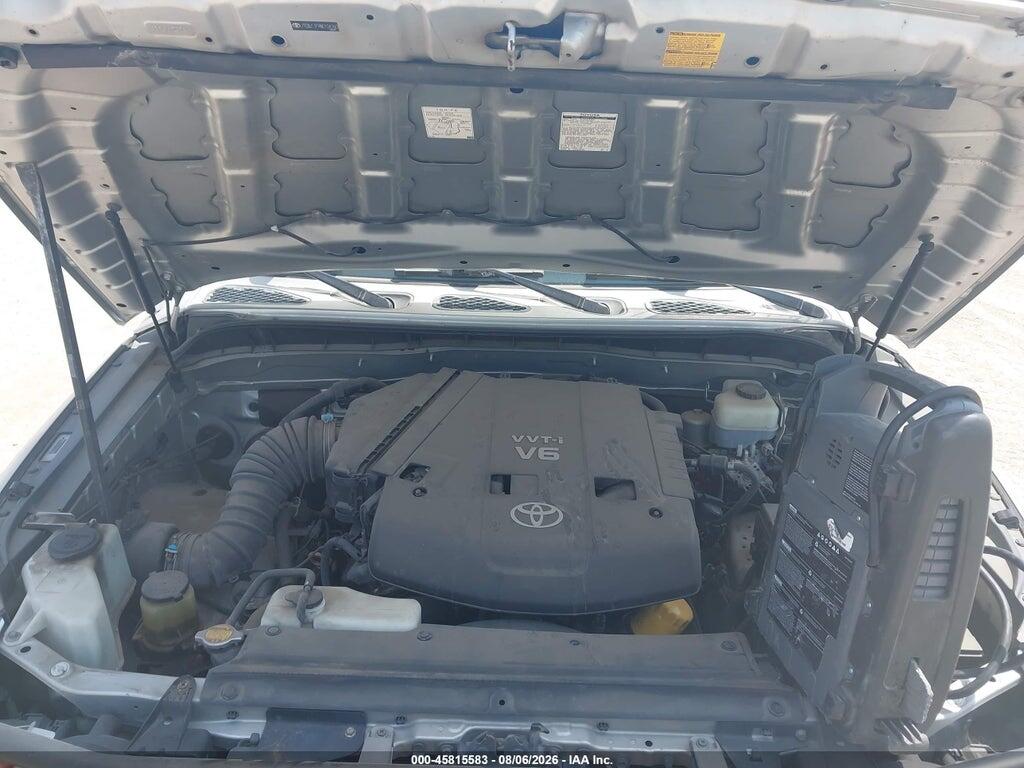 JTEBU11F980104760 2008 TOYOTA FJ CRUISER photo no. 10