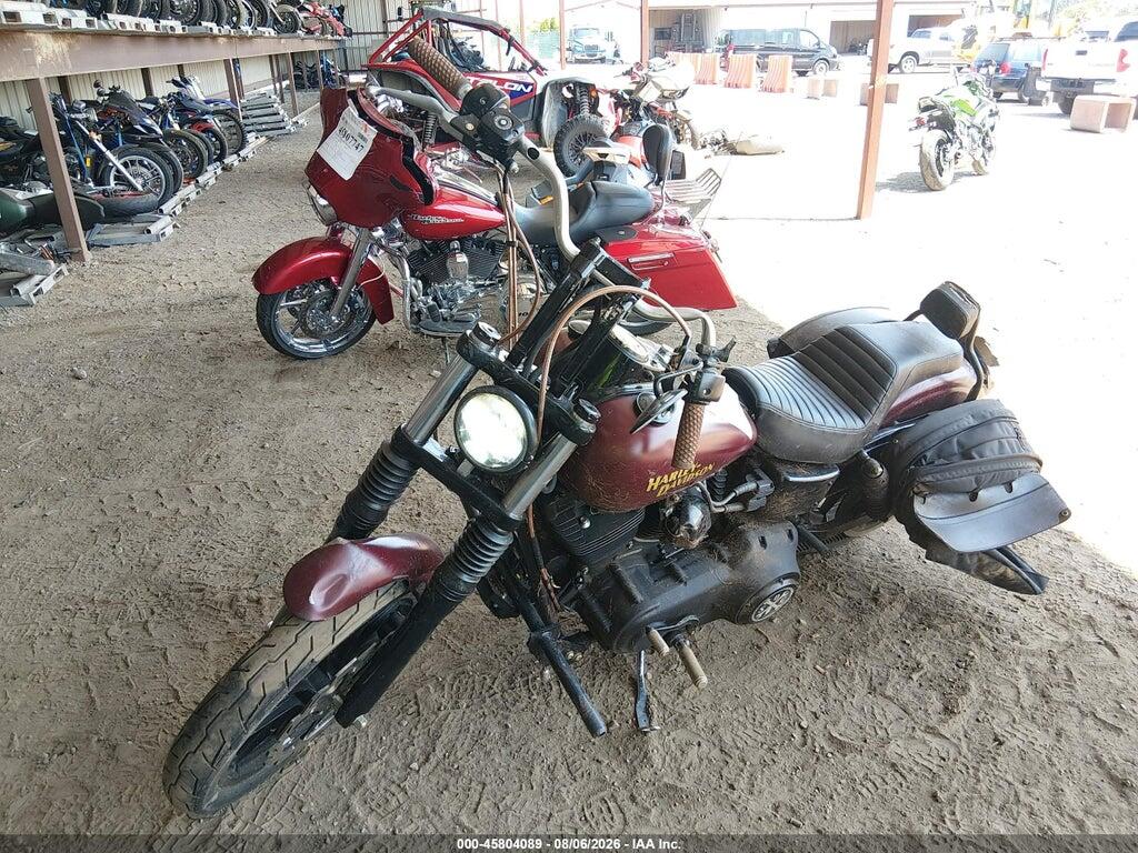 1HD1GX4198K305748 2008 HARLEY-DAVIDSON FXDBI photo no. 2