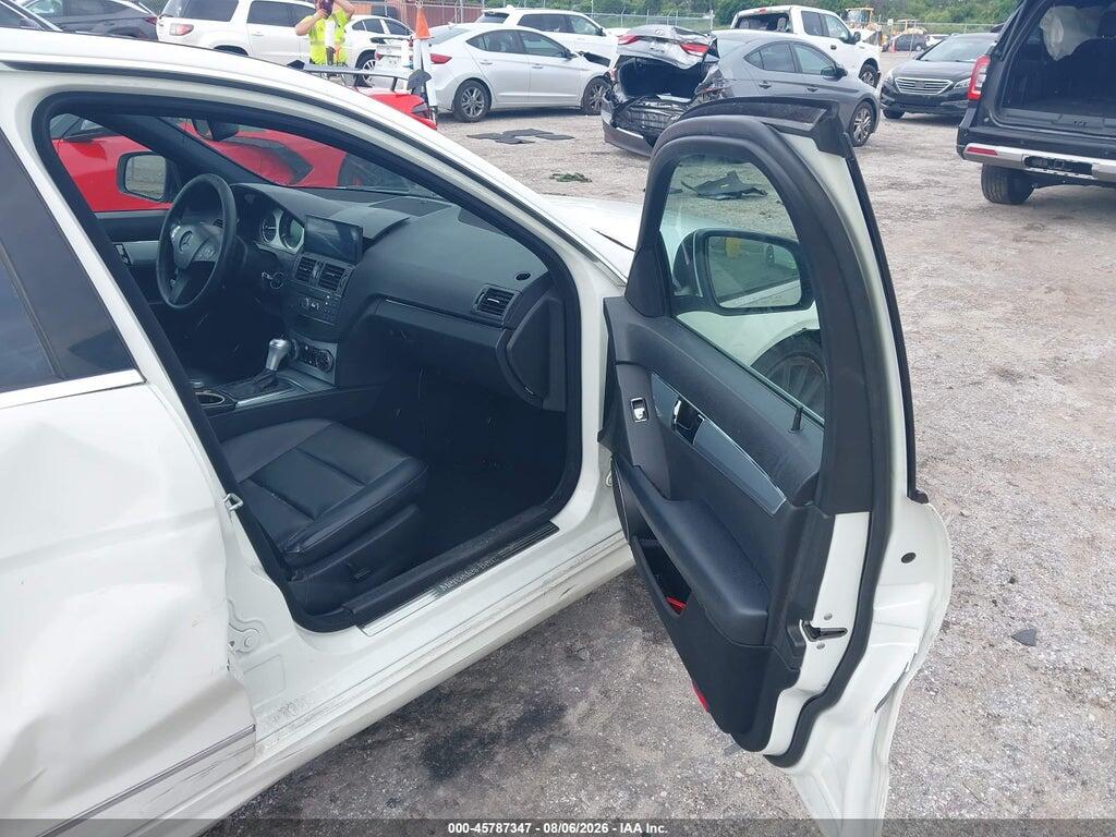WDDGF54X88F183325 2008 MERCEDES-BENZ C 300 photo no. 5