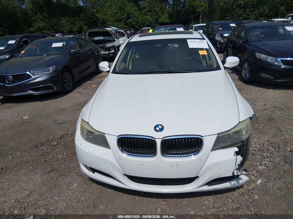 WBAPK73589A450878 2009 BMW 328I photo no. 12
