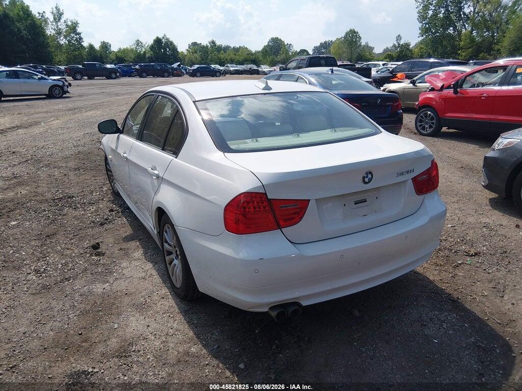 WBAPK73589A450878 2009 BMW 328I photo no. 3