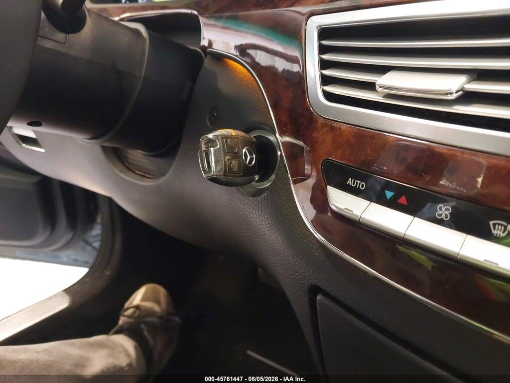 WDDNG86X29A283485 2009 MERCEDES-BENZ S 550 photo no. 11