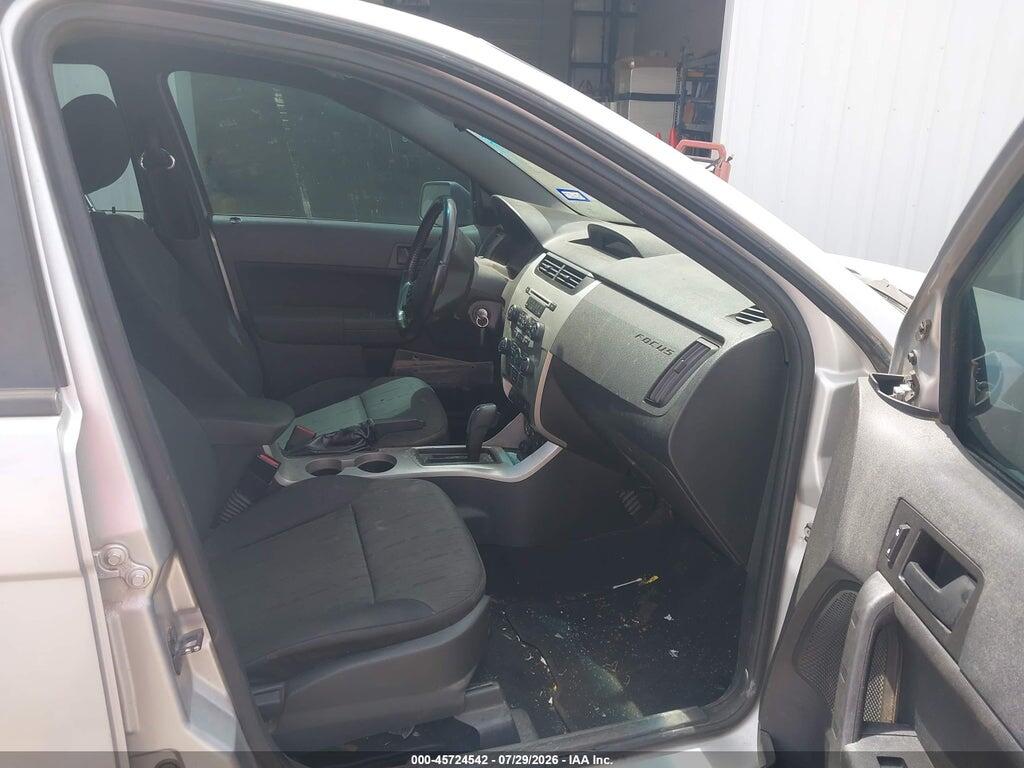 1FAHP3FN4AW290816 2010 FORD FOCUS photo no. 5