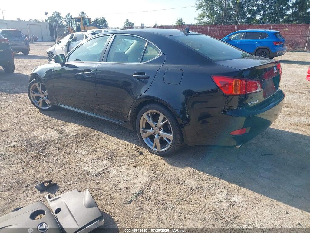JTHBF5C21A5128980 2010 LEXUS IS 250 photo no. 3