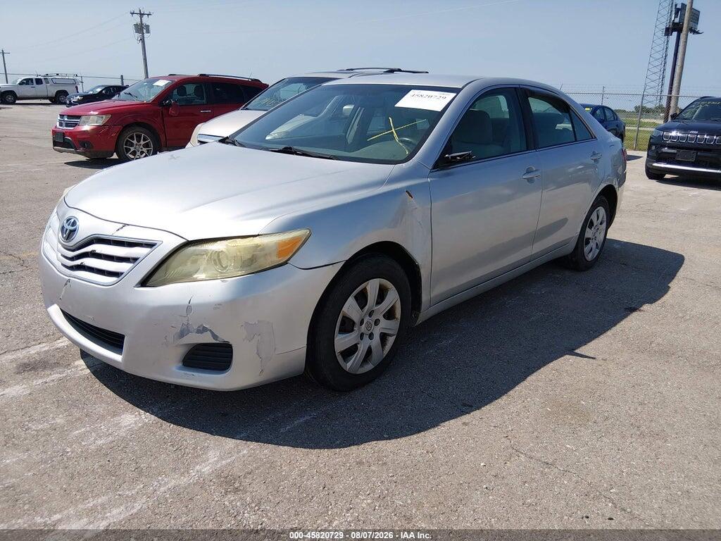 4T1BF3EK5AU097611 2010 TOYOTA CAMRY photo no. 2