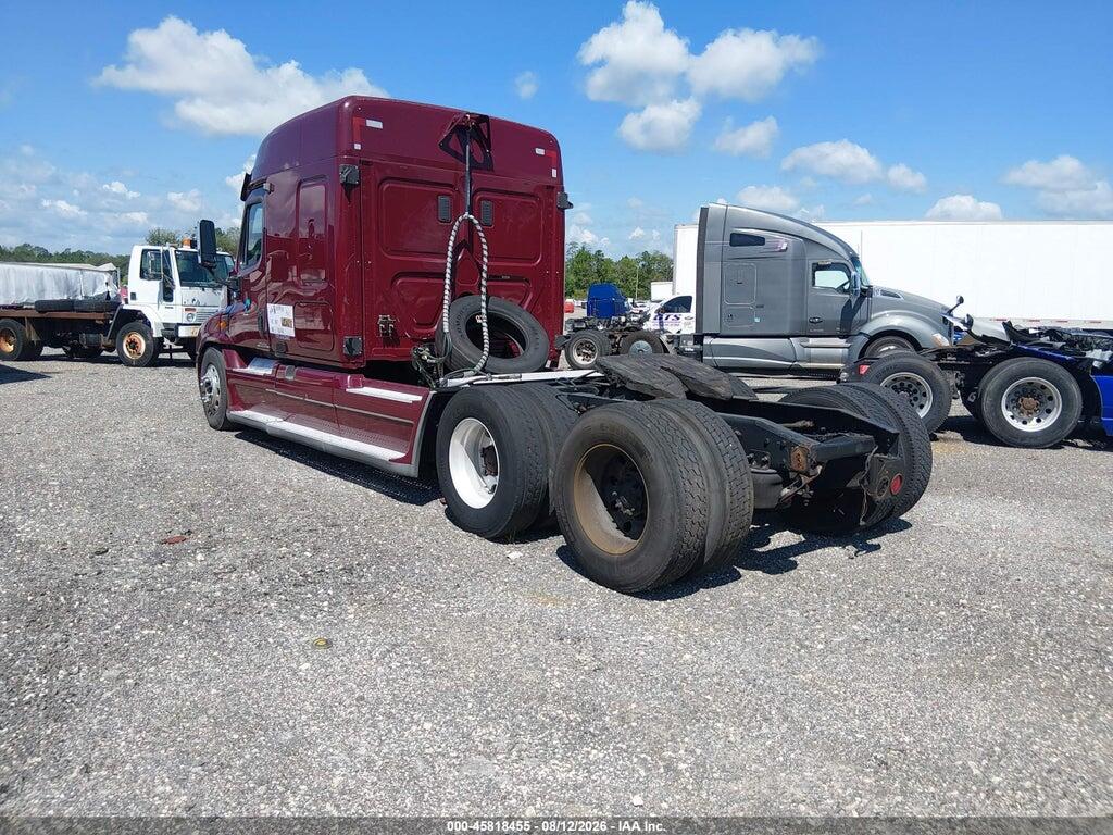 1FUJGLDRXASAK8951 2010 FREIGHTLINER CASCADIA 125 photo no. 3