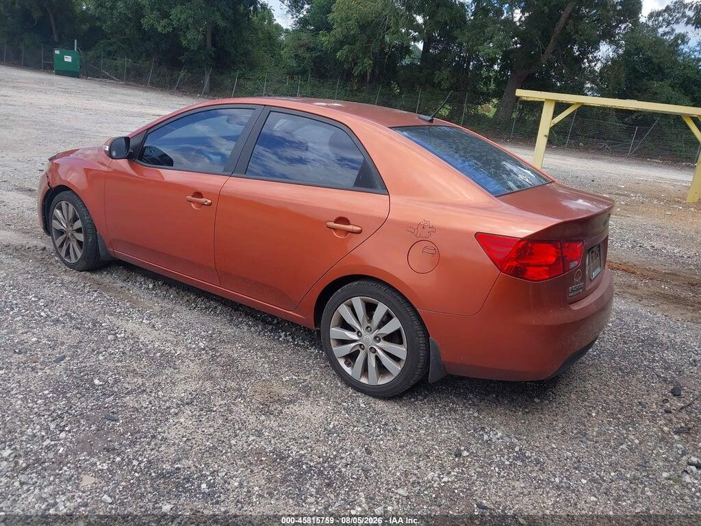 KNAFW4A3XA5047885 2010 KIA FORTE photo no. 3