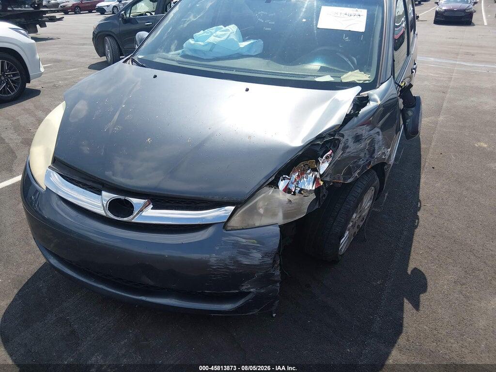 5TDYK4CC4AS289084 2010 TOYOTA SIENNA photo no. 6