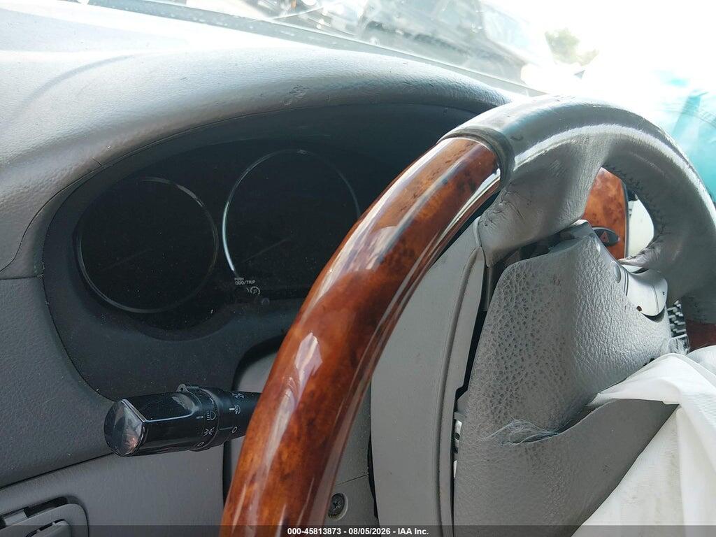 5TDYK4CC4AS289084 2010 TOYOTA SIENNA photo no. 7