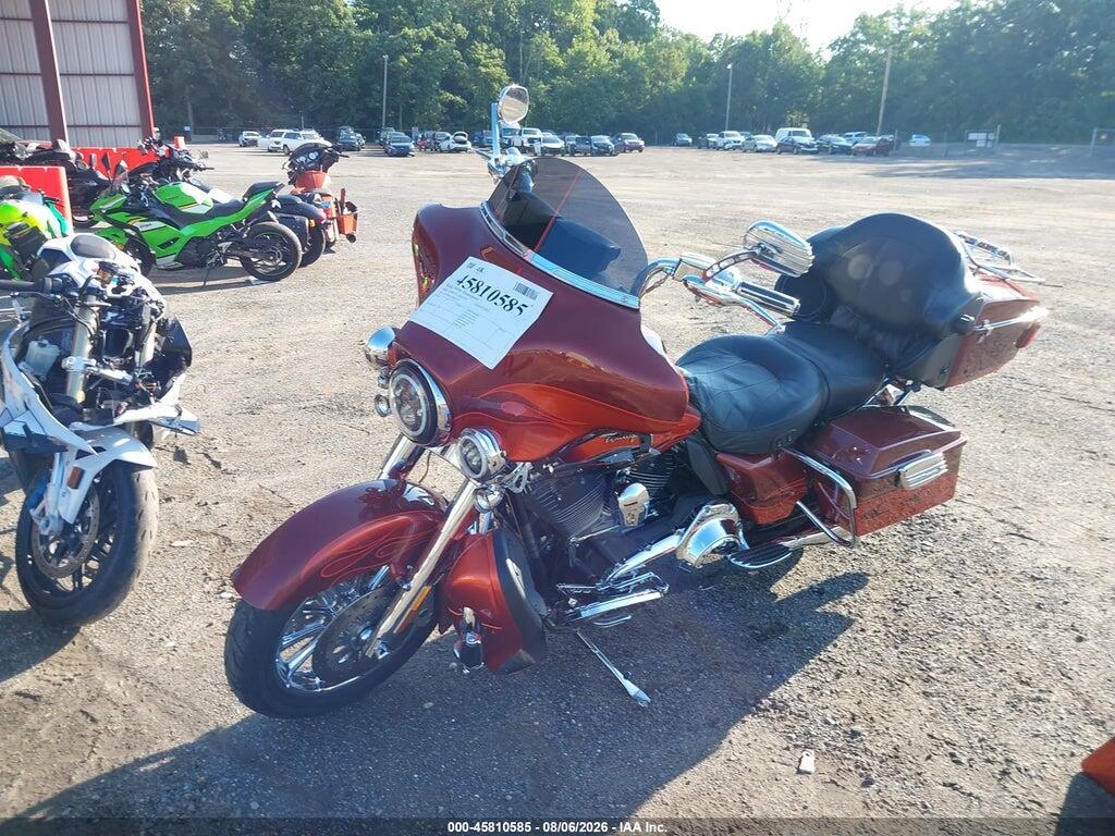 1HD1PR815AB952157 2010 HARLEY-DAVIDSON FLHTCUSE5 photo no. 2