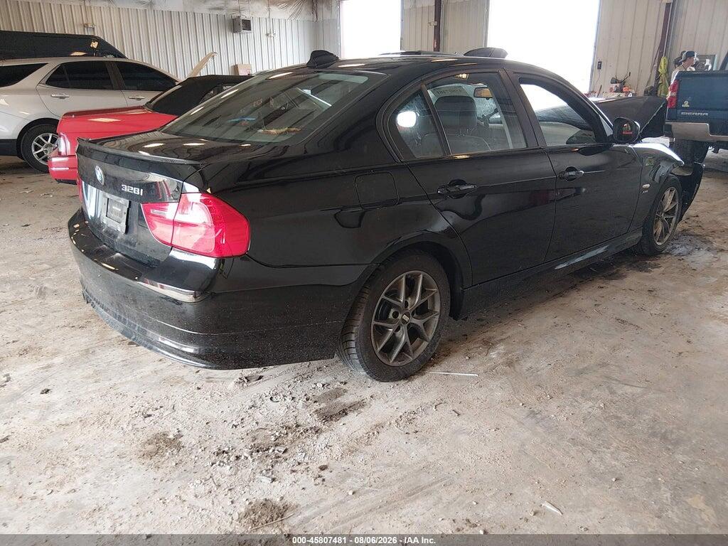 WBAPK7C59AA459769 2010 BMW 328I photo no. 4