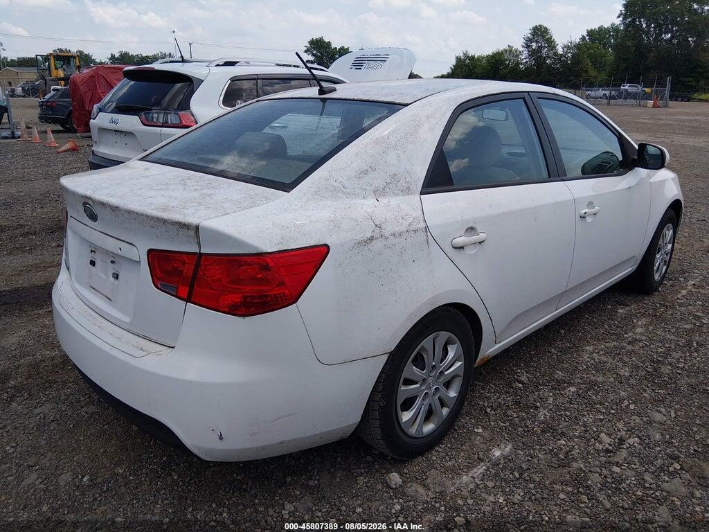 KNAFT4A27A5285063 2010 KIA FORTE photo no. 4