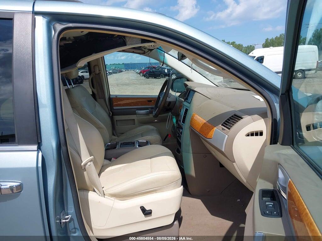 2A4RR7DX4AR322137 2010 CHRYSLER TOWN & COUNTRY photo no. 5